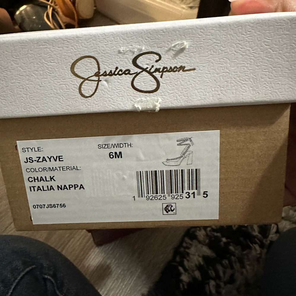 Jessica simpaon Js-zayve sandals